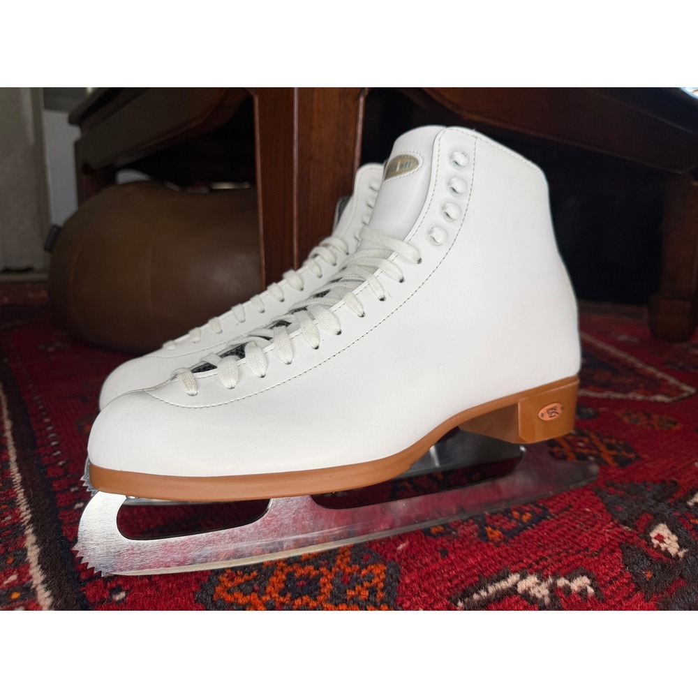Womens Riedell White Leather Figure Ice Skates Size 6.5